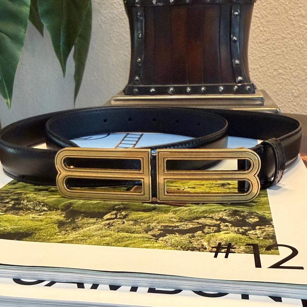BALENCIAGA Black 25mm Leather Gold  Stretch BB Buckle Belt size 90